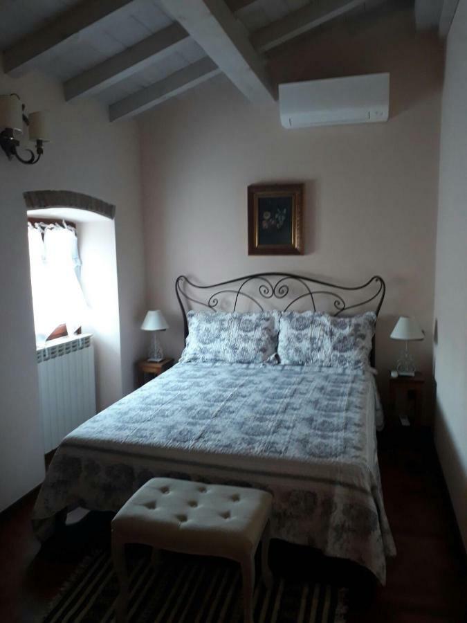 B&B La Corte Suites Саличе-Терме Экстерьер фото
