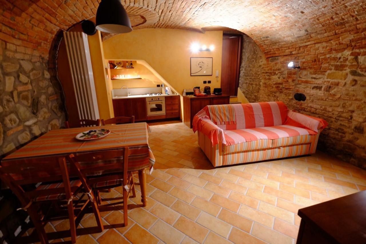 B&B La Corte Suites Саличе-Терме Экстерьер фото