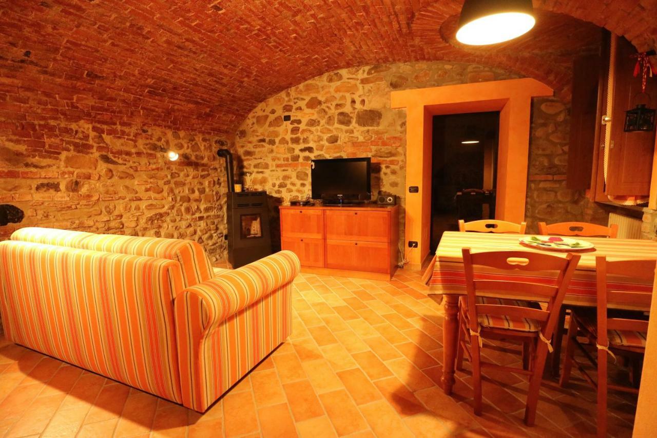 B&B La Corte Suites Саличе-Терме Экстерьер фото