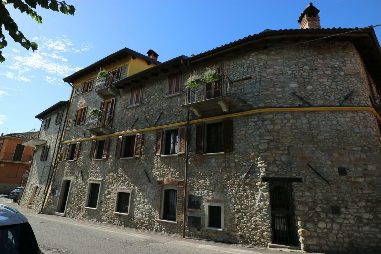 B&B La Corte Suites Саличе-Терме Экстерьер фото